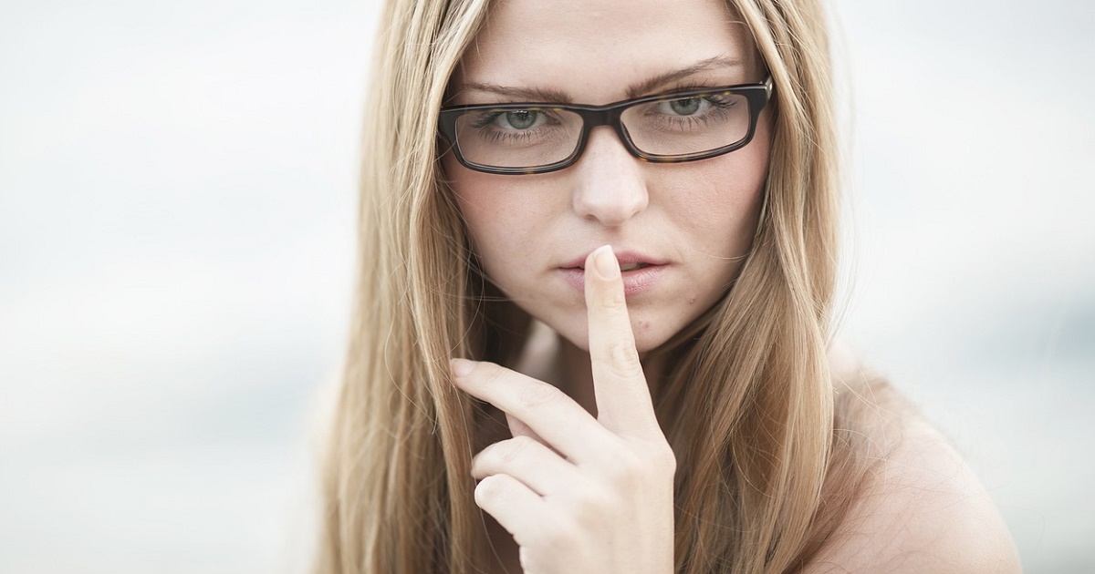 座恐怖症とは何ですか?なぜこれほど一般的になったのでしょうか?